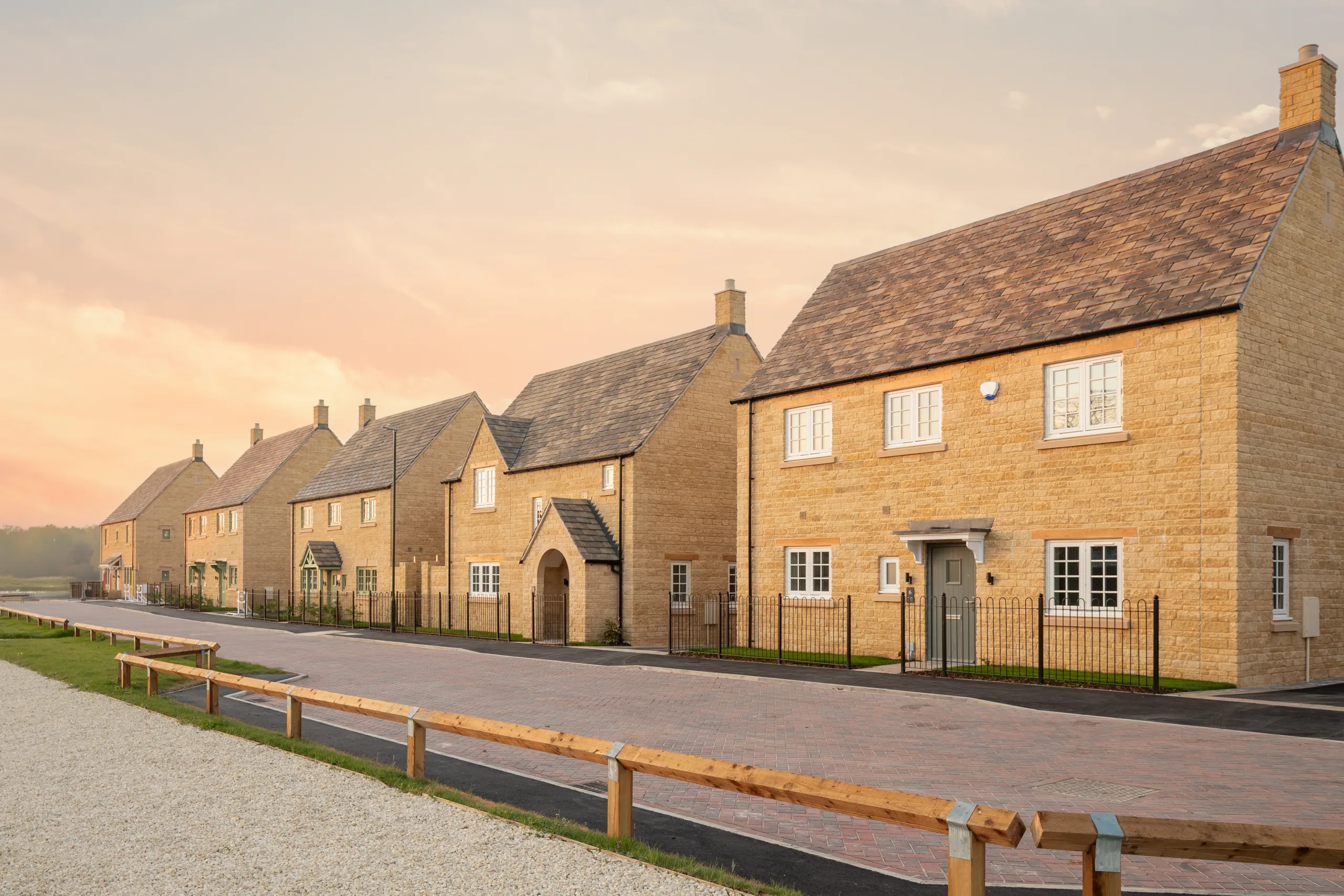 Ellenbrook Street Scene